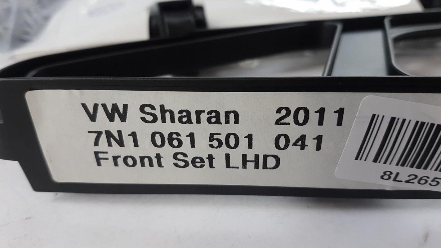 Original VW Sharan II 2011-2022 Fußmattensatz Gummi (2 Stück) Vorne 7N1061501041