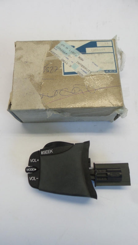 Original FORD Focus Fiesta Mondeo Transit Connect Lenkstockschalter 1346664