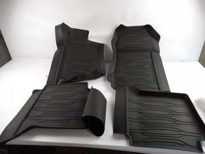 Original OE FORD Fußmattensatz 2208158