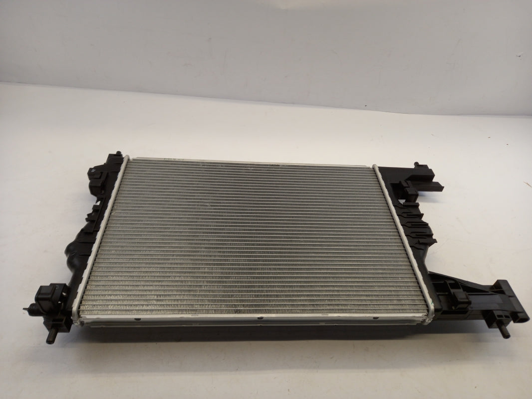 Original OE OPEL Wasserkühler 13267655