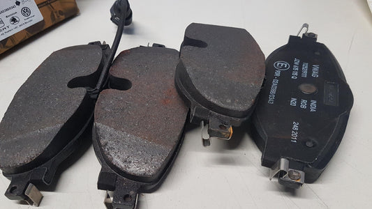 Original VW Golf 13-17 SKODA Octavia 13-17 Bremsbeläge Satz Vorne JZW698151AN