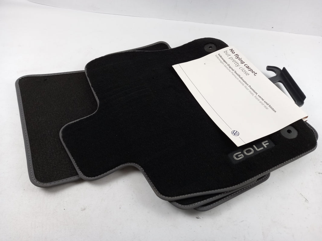 Original OE Volkswagen Fußmattensatz 5H1061270WGK