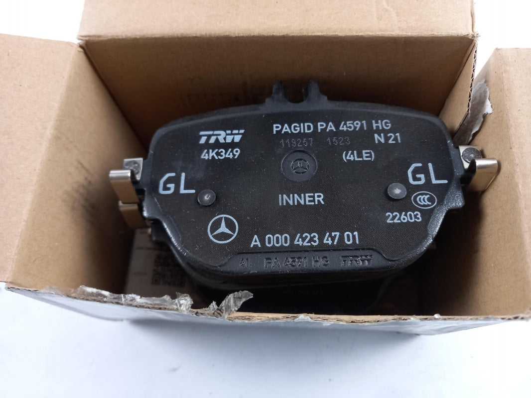 Original OE MERCEDES-BENZ Bremsbeläge A0004203004