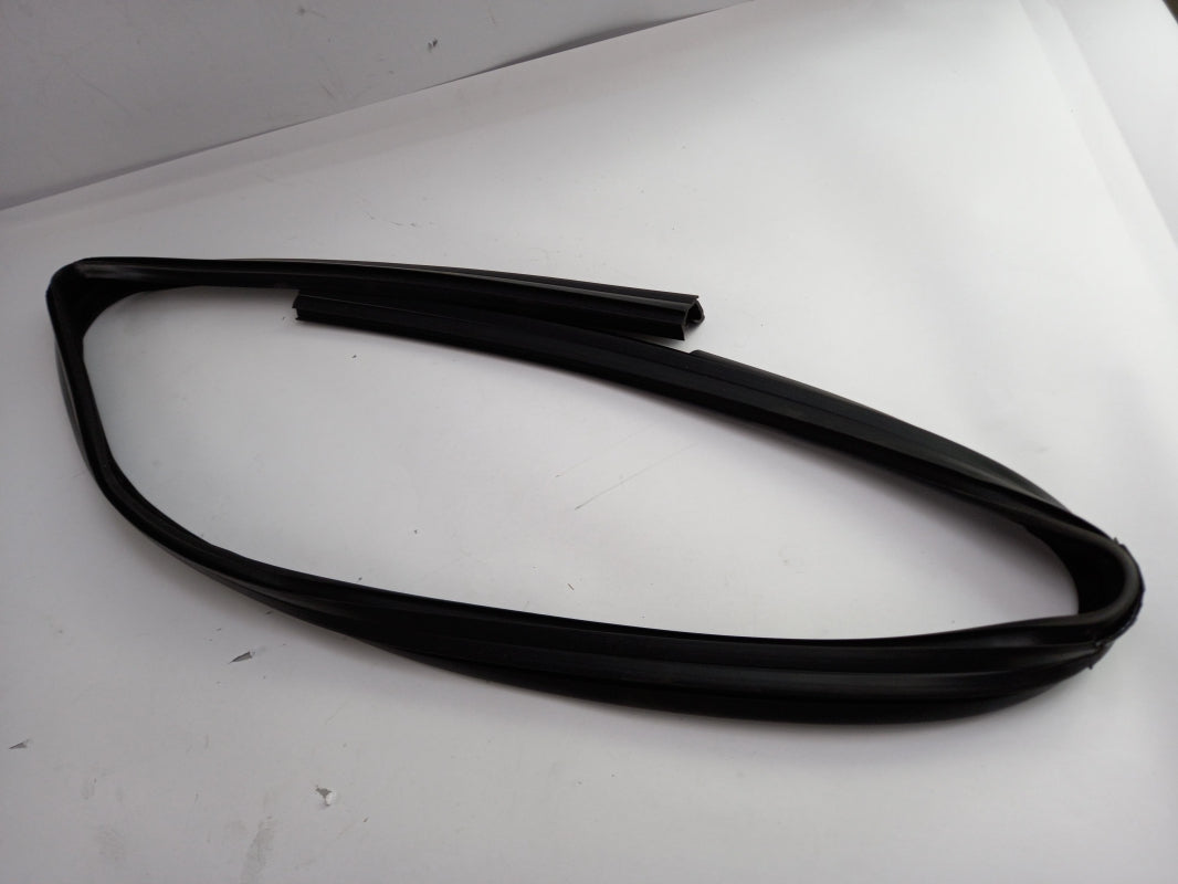 Original OE OPEL door window seal 13188922 