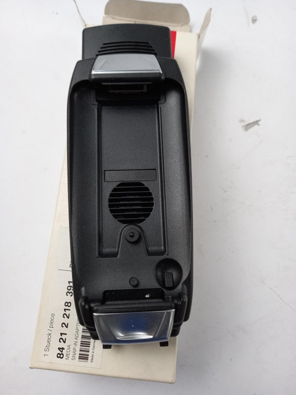 Original BMW Handyhalter Snap-In Adapter Media iPhone 3G/3GS 84212218391