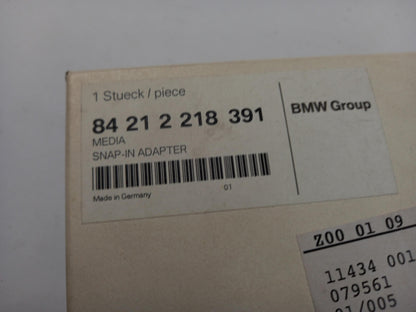 Original BMW Handyhalter Snap-In Adapter Media iPhone 3G/3GS 84212218391