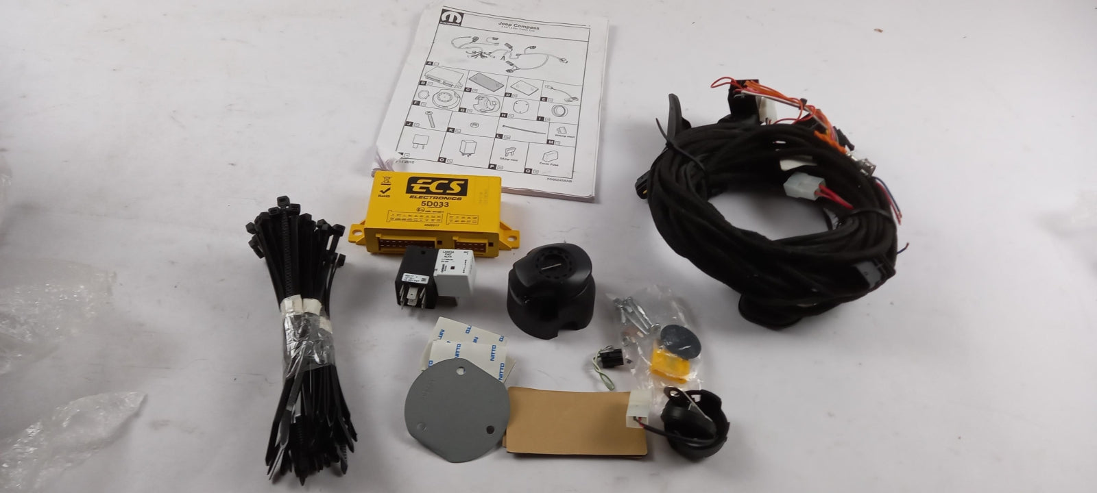 Original JEEP Compass MP 2017 > Anhängerkupplung Elektrosatz 13 Pin 82219006AB