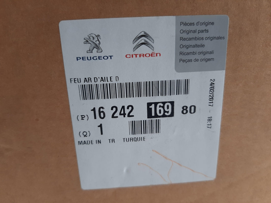 Original OE Peugeot Heckleuchte 1624216980