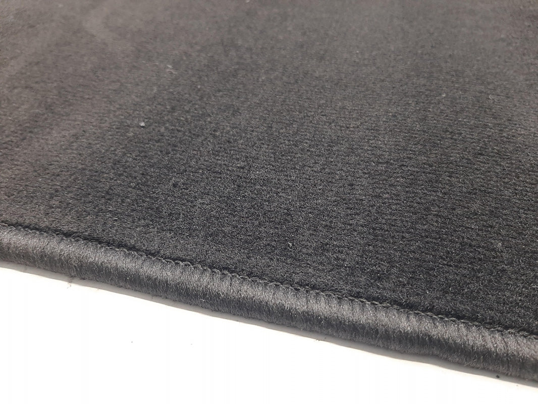 Original NISSAN X-Trail III 2017> Velours Kofferraummatte KE8406F000