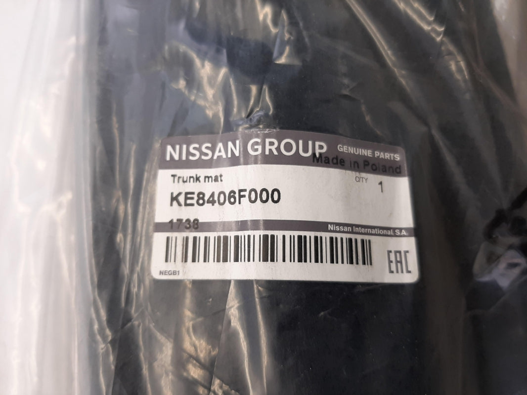 Original NISSAN X-Trail III 2017> Velours Kofferraummatte KE8406F000