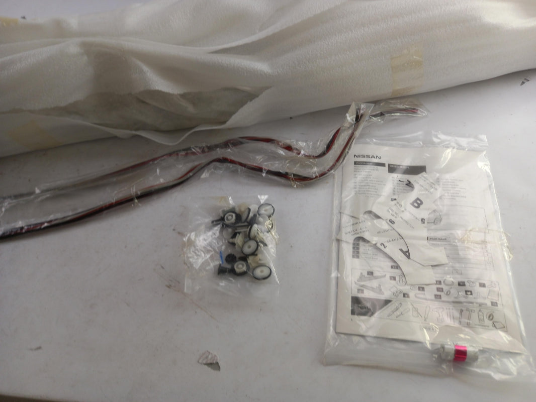 Original NISSAN Micra K13 (2010-2016) Seitenschweller Satz G68E01HB0H