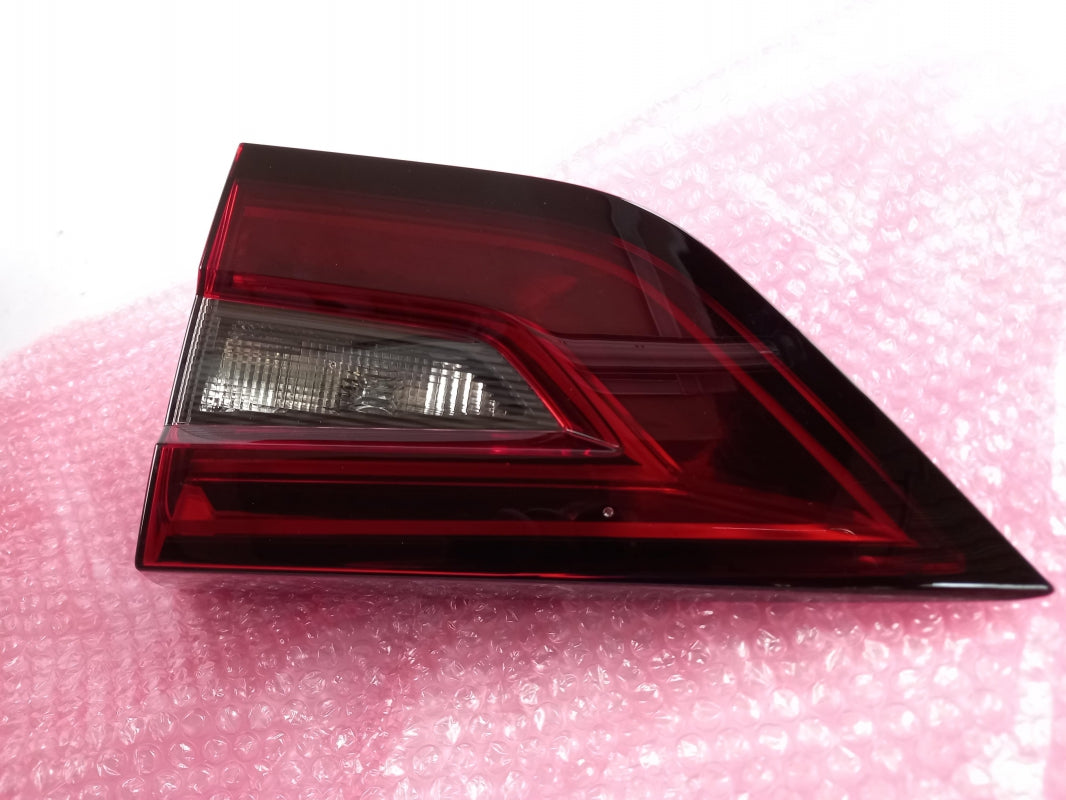 Original NISSAN Juke (F16) Heckleuchte Rückleuchte innen Rechts 265506PA5A
