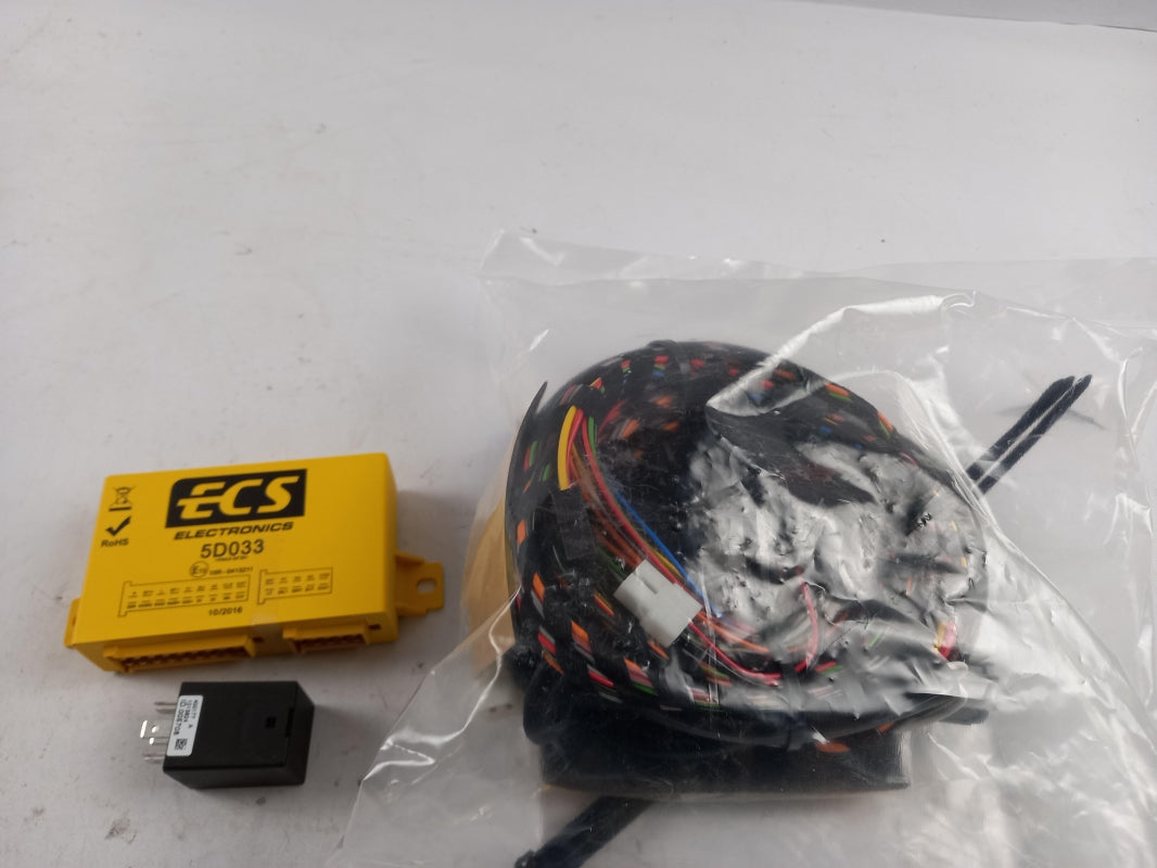 Original NISSAN Micra 2017 > tow bar electrical kit KE5055F012 