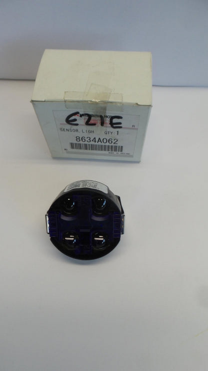 Original MITSUBISHI Outlander PHEV Lancer X Regensensor 8634A062