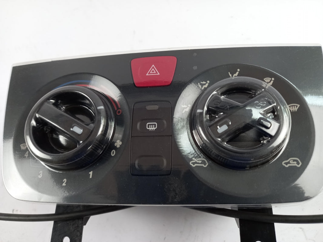 Original FIAT Idea 03-12 Heizungsbetätigung Klimabedienteil 77364185