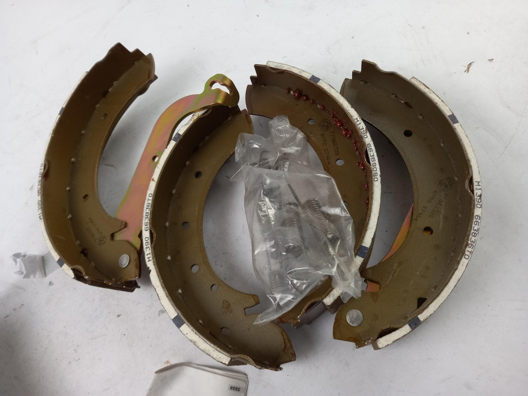 Original OE FIAT Bremsbackensatz 77362320