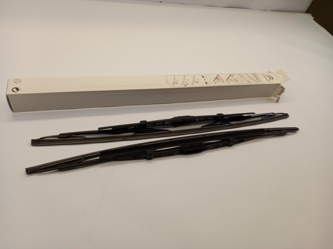 Original CITROEN C8 windscreen wiper blade set (2 pieces) 642367 