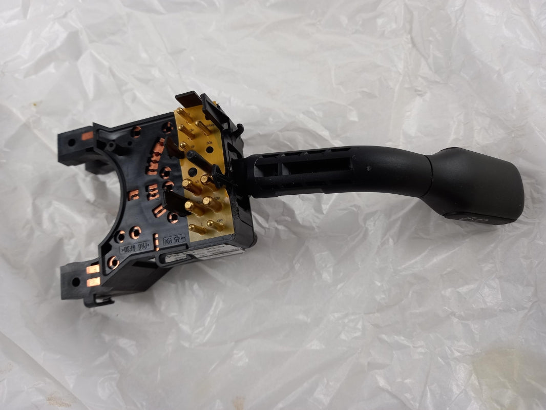 Original OE Volkswagen Lenkstockschalter 8D995350301C