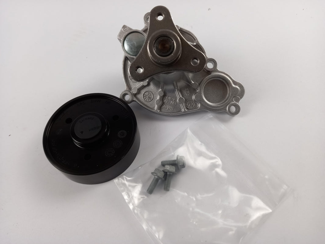 Original BMW 1er F20 2er F22 3er F30 4er F32 B38 Wasserpumpe 11518631692