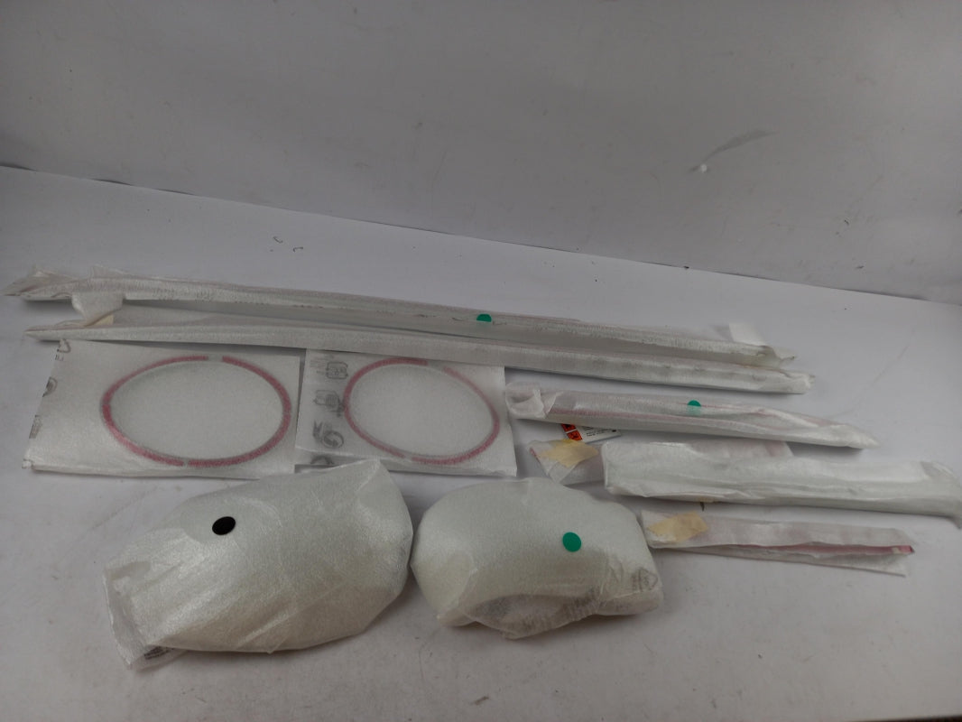 Original NISSAN Juke (F15) 2010-2014 Styling Kit Sport White KE6001K002WH 