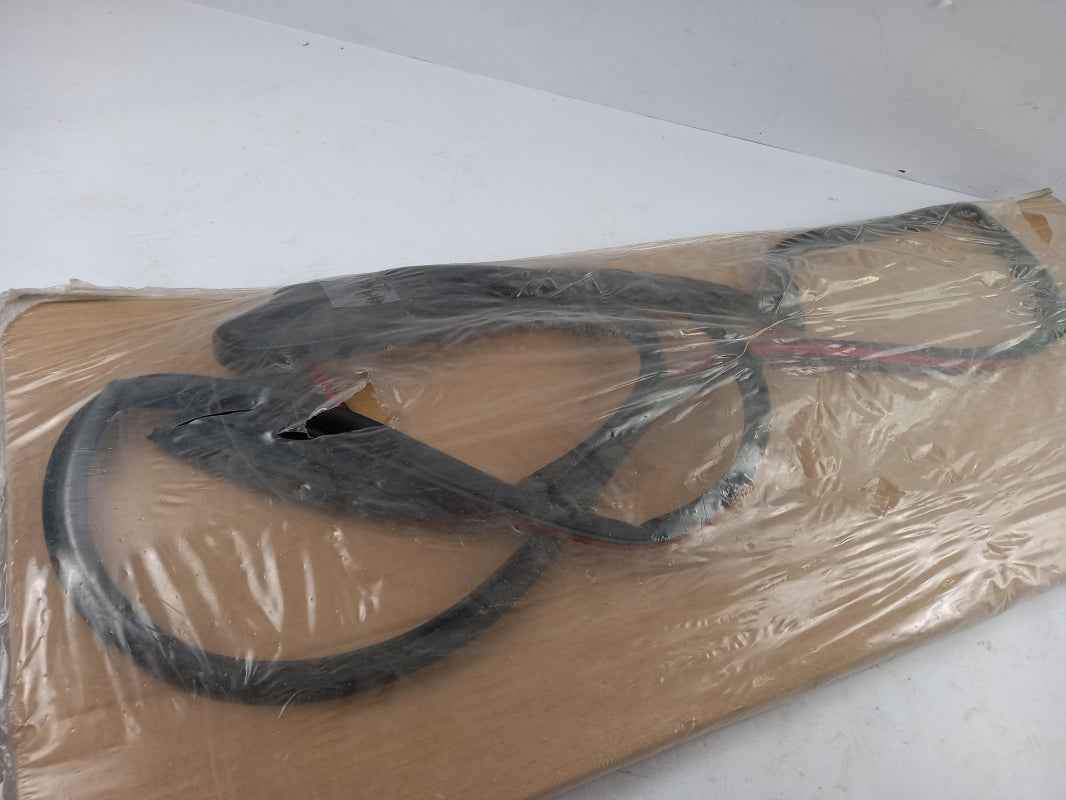 Original OE Volkswagen Türdichtung 4L0837912