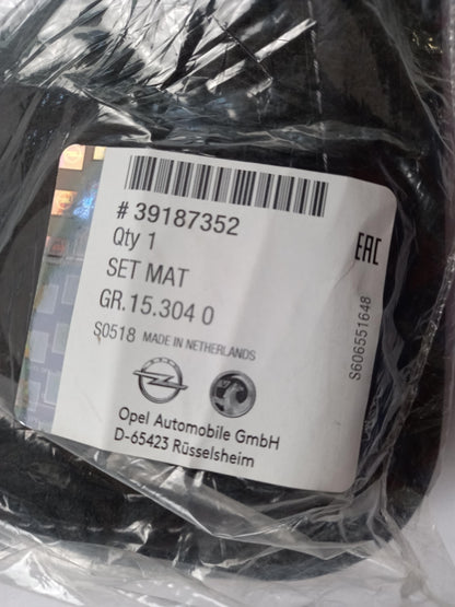 Original OPEL Corsa-E Textilmatten Fußmatten Textil 4 Stück Schwarz 39187352