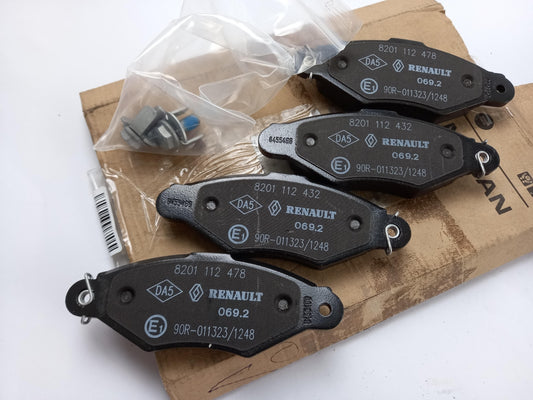 Original NISSAN Kubistar Bremsbeläge Bremsklötze vorne 4106000QAG