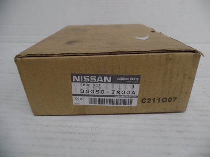 Original NISSAN NV200 Bremsbackensatz hinten D4060JX00A