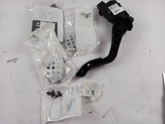 Original OE Peugeot Pedalauflagen 1623180280