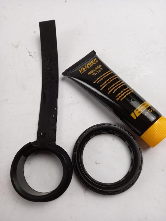 Original BMW X5 E70 F15 F85 X6 E71 F16 Wellendichtring Abtriebswelle 33107582392