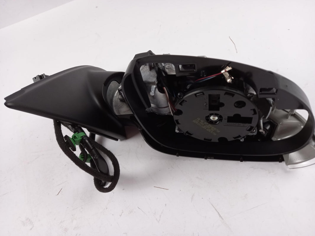 Original VW Passat (B6) 2005-2010 Außenspiegel Gehäuse Rechts 3C1857508CM9B9