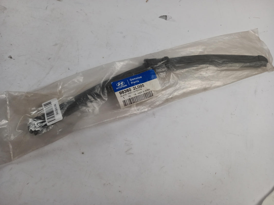 Original HYUNDAI i30 Elantra Scheibenwischerblätter 1-St 450mm rechts 983602L000