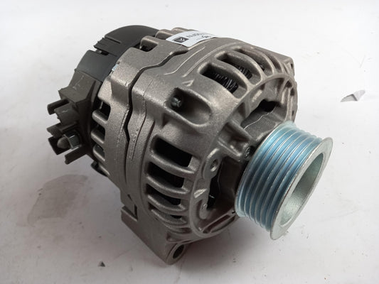 Original OE Peugeot Lichtmaschine 5705FN