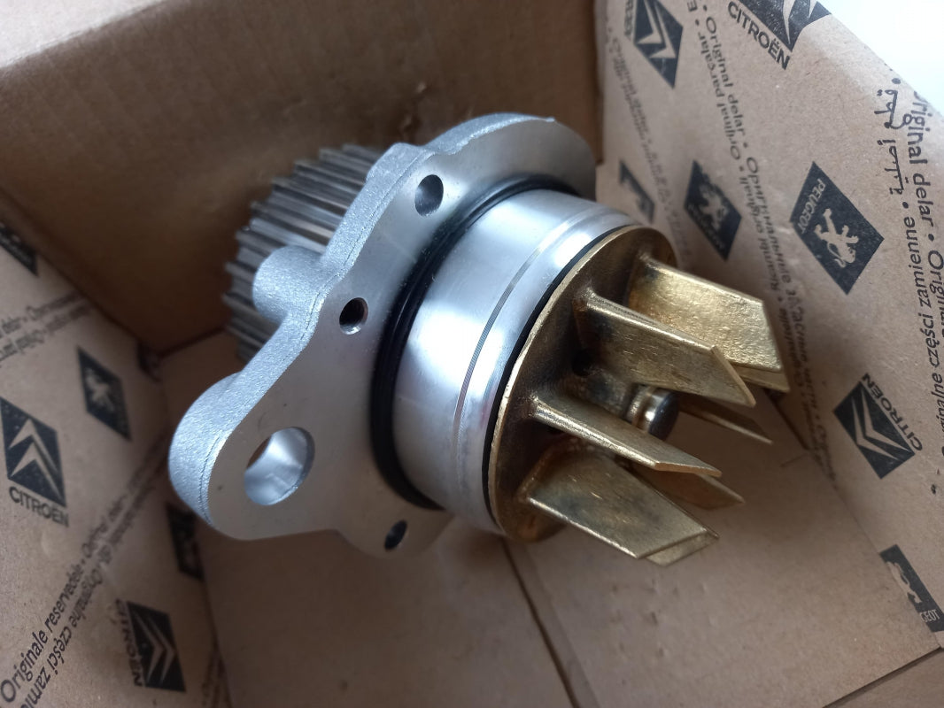 Original OE Peugeot Wasserpumpe 1201C7