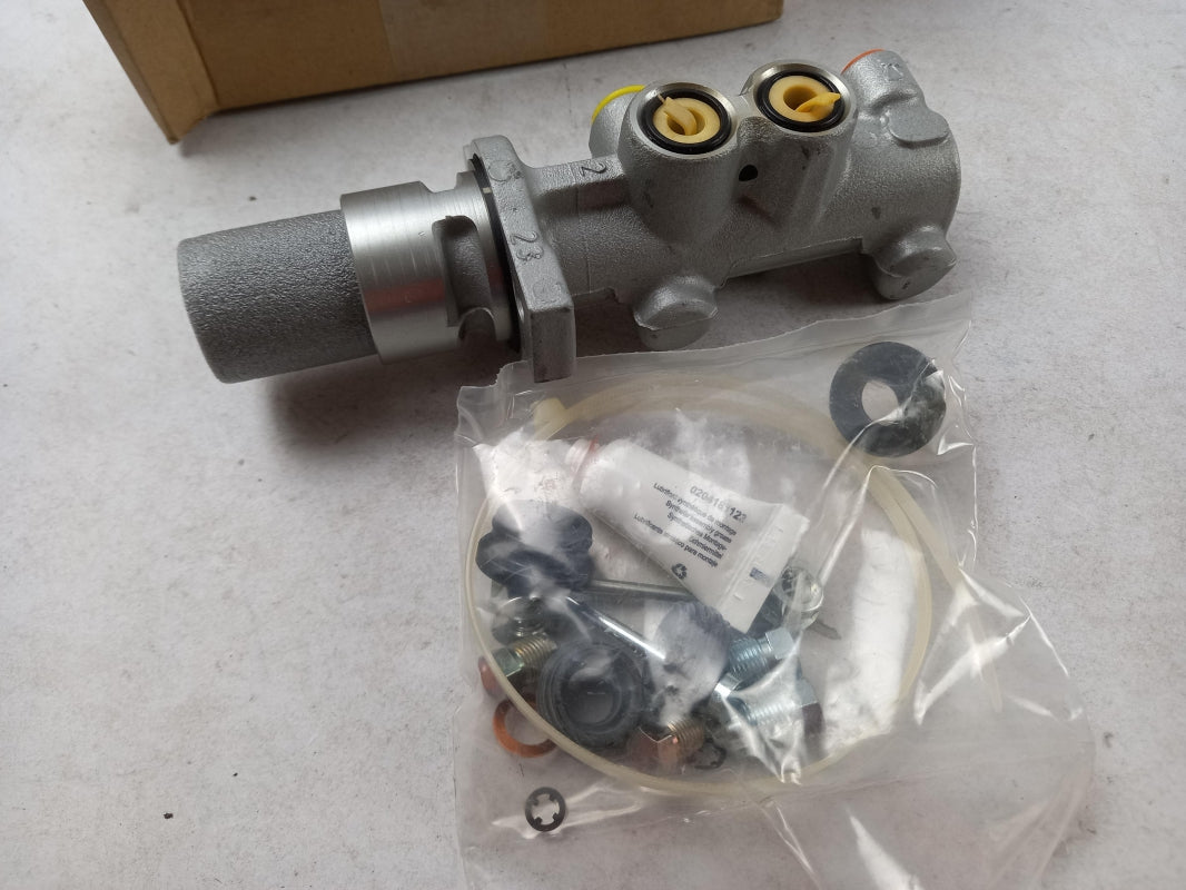 Original OE Peugeot Hauptbremszylinder 4601F6
