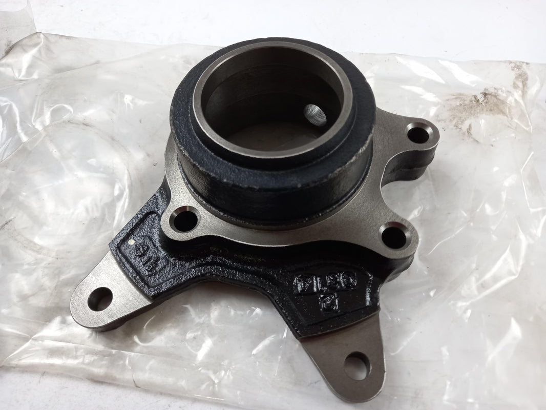 Original OPEL Monterey Lagerhalterung für Hinterachse links 94373255