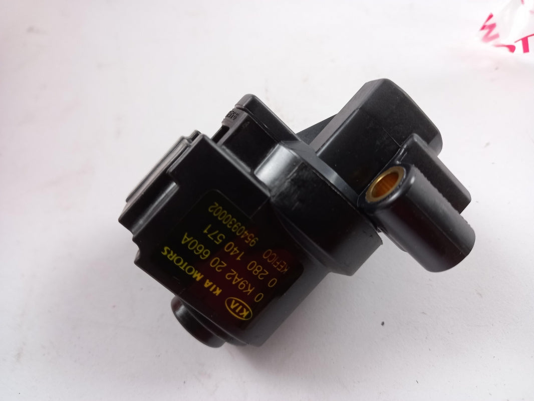 Original OE HYUNDAI/KIA Luftversorgung Leerlaufregelventil 0K9A220660A