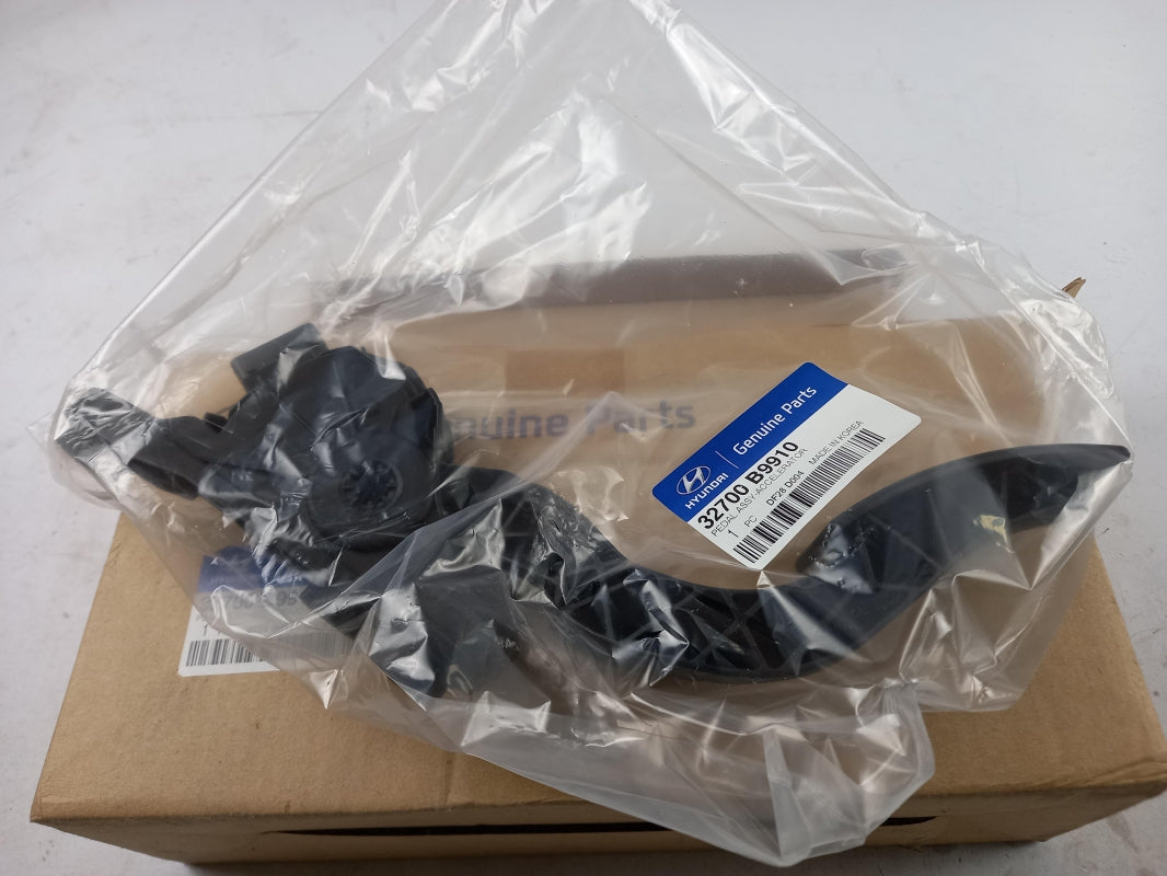 Original OE HYUNDAI/KIA Gaspedal 32700B9910
