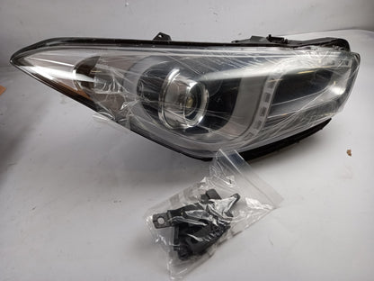 Original OE HYUNDAI/KIA Scheinwerfer 921023Z071