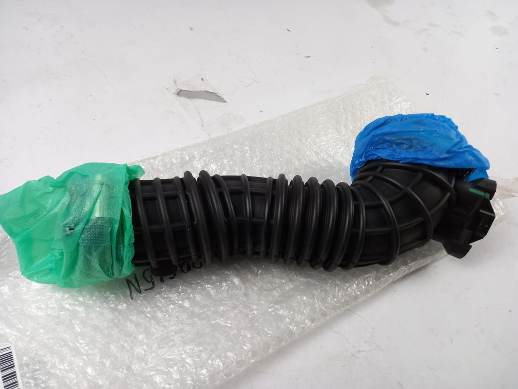 Original VW Transporter T6 2.0 TDI Luftfilter Ansaugschlauch 7E0129615N