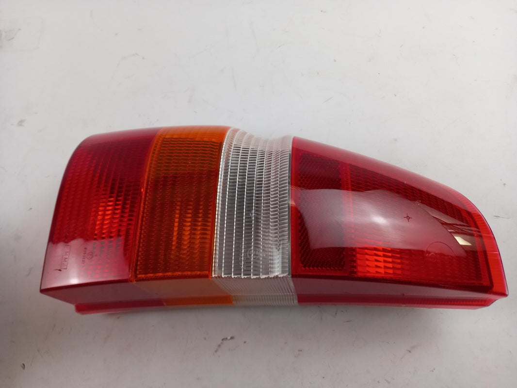 Original OE FORD Heckleuchte 1115486