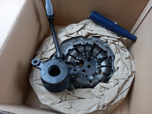 Original OE RENAULT Kupplungssatz 302182890R