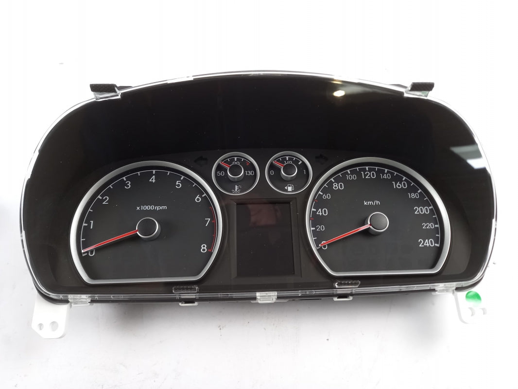 Original HYUNDAI I30 2010-2011 instrument cluster speedometer 940332R000QQH 