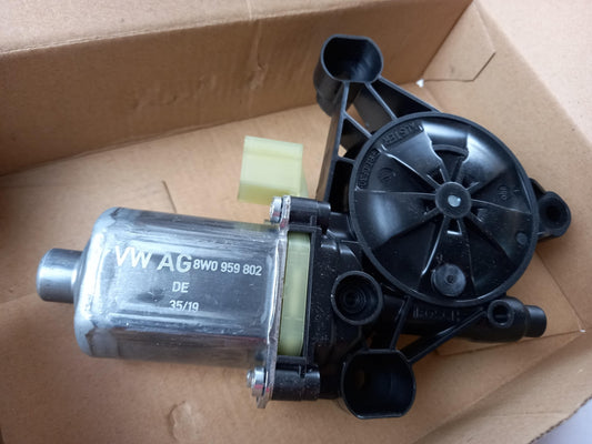 Original OE Volkswagen Fensterhebermotor 8W0959802