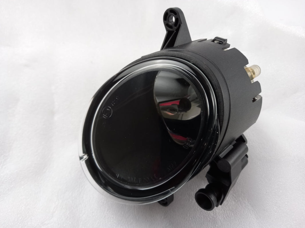 Original OE Volkswagen Nebelscheinwerfer 8H0941699A
