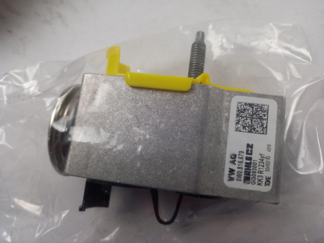 Original OE Volkswagen Klimaanlage Expansionsventil 8W0816679