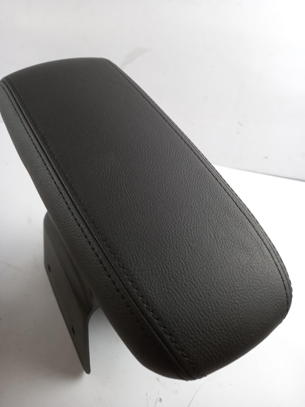 Original OE Peugeot Armlehne 1615052780