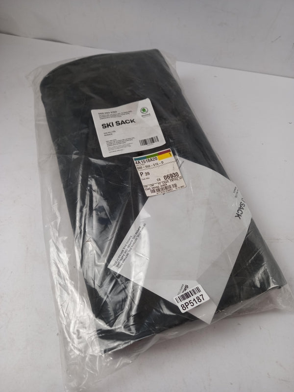 Original SKODA Octavia Superb Karoq Enyaq Skisack für 4 Skipaare 000050515D