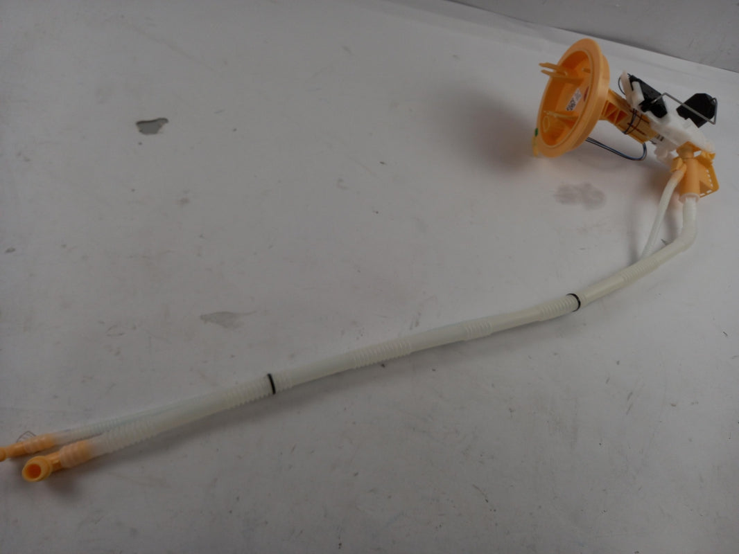 Original OE Volkswagen Kraftstoffpumpe 3Q0919098