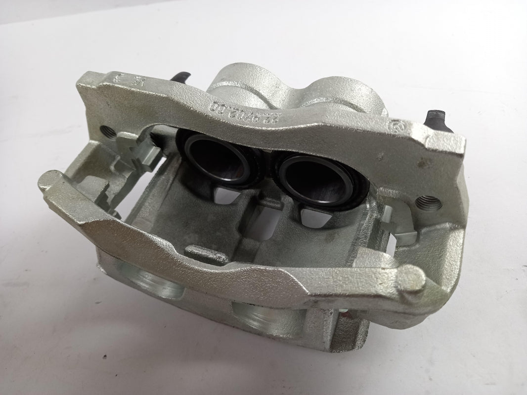 Original NISSAN F24M Cabstar 2006- Bremssattel Links 41011MB60A